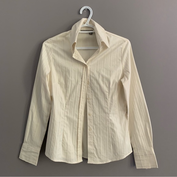 Tristan & Iseut Small Ivory Button Down Shirt - Picture 3 of 10